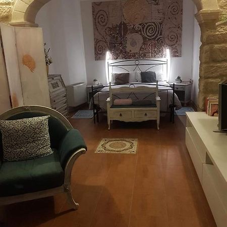 Lughera B&B Тула Экстерьер фото